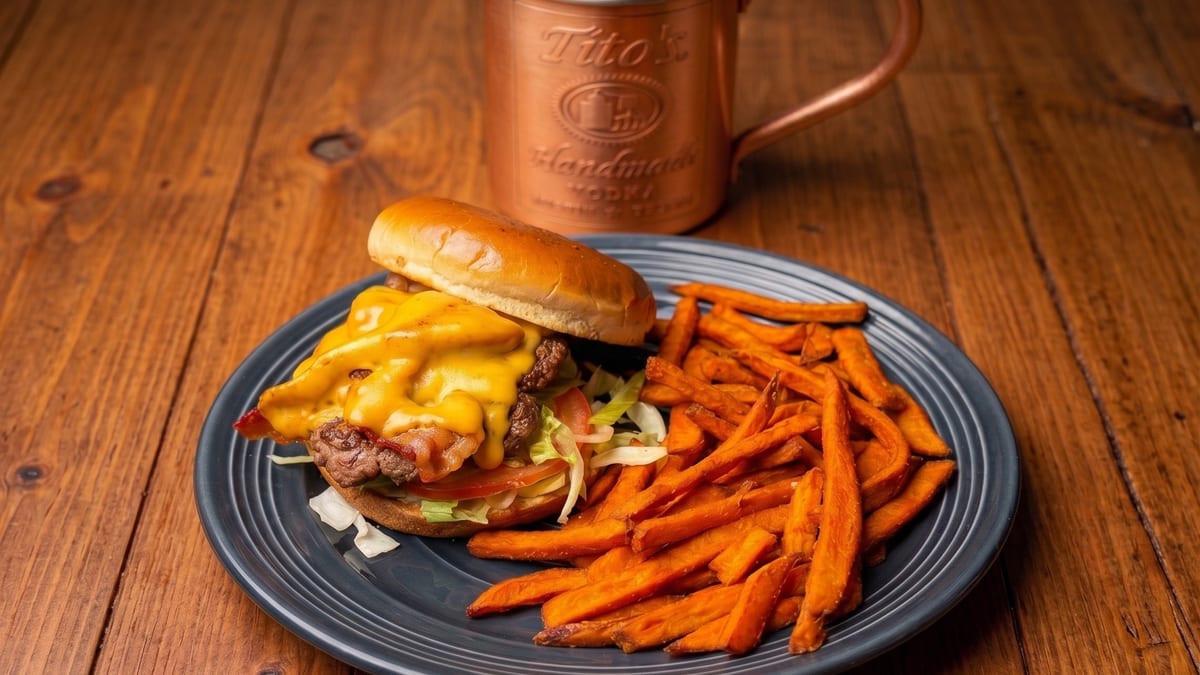 Moonshine Cocktails & Copper Mugs
